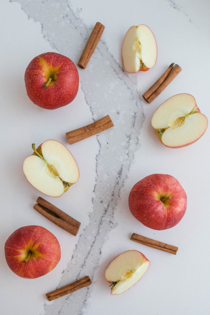 apple and cinnamon dessert 