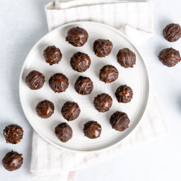 No-Bake, No Fuss: The Perfect Peanut Butter Date Bites - Rolled in Dough